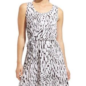 Athleta tie dress Printed Sweet Saturday Black White women S lined sleeveless